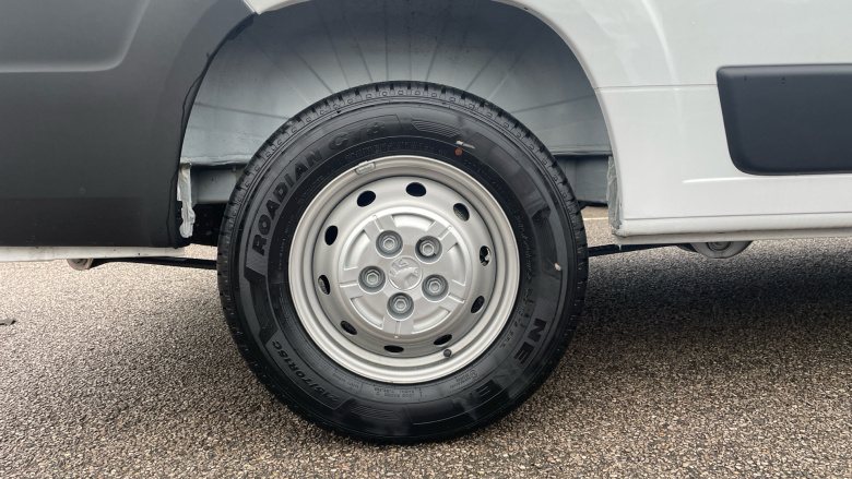 Vauxhall Movano 3500 L3 Diesel Fwd 2.2 Turbo D 140ps H2 Van Prime